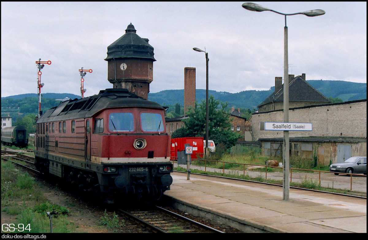 Strecken und Bahnhöfe